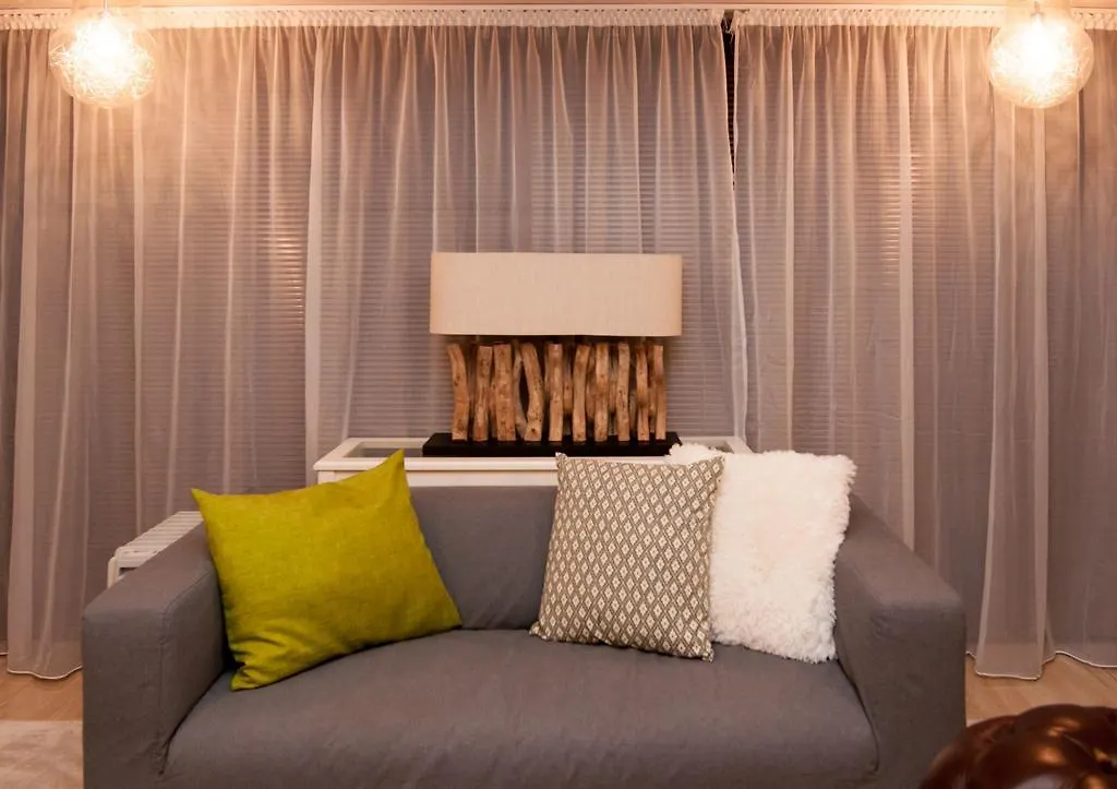 Feeling Home Apartments Бухарест