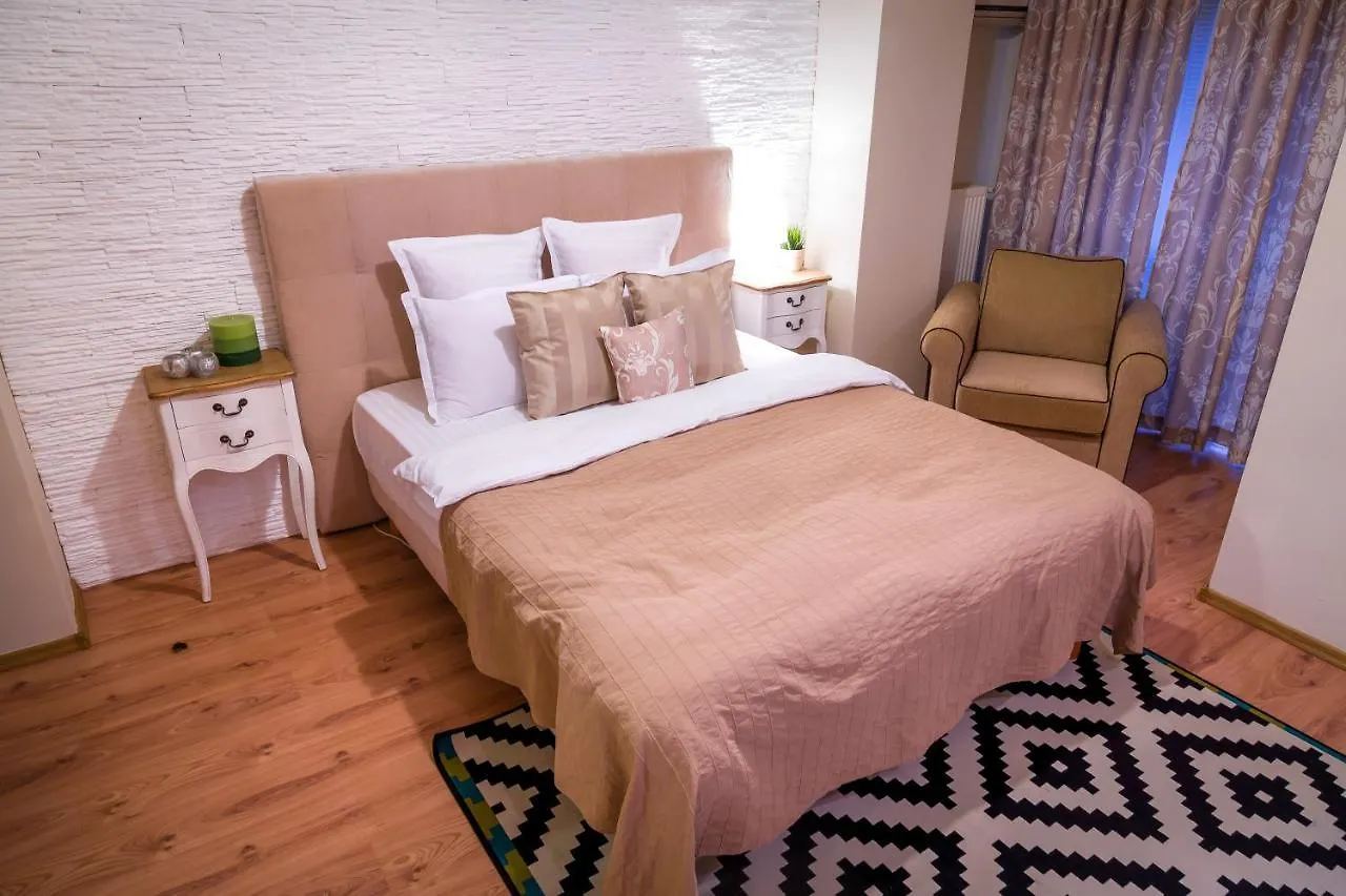 Feeling Home Apartments Бухарест