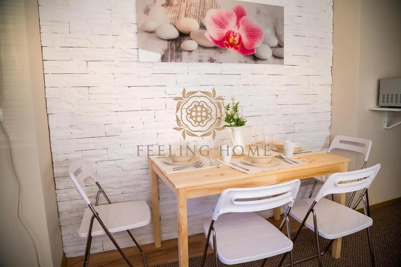 Feeling Home Apartments Бухарест